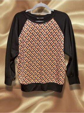Nally & Millie NWT Geometric Raglan Top - Black, Orange, Brown & Cream sz Large